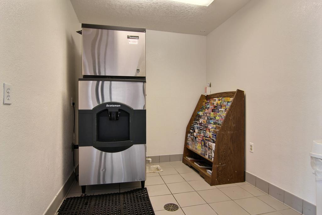 Economy Inn Albuquerque Exterior photo