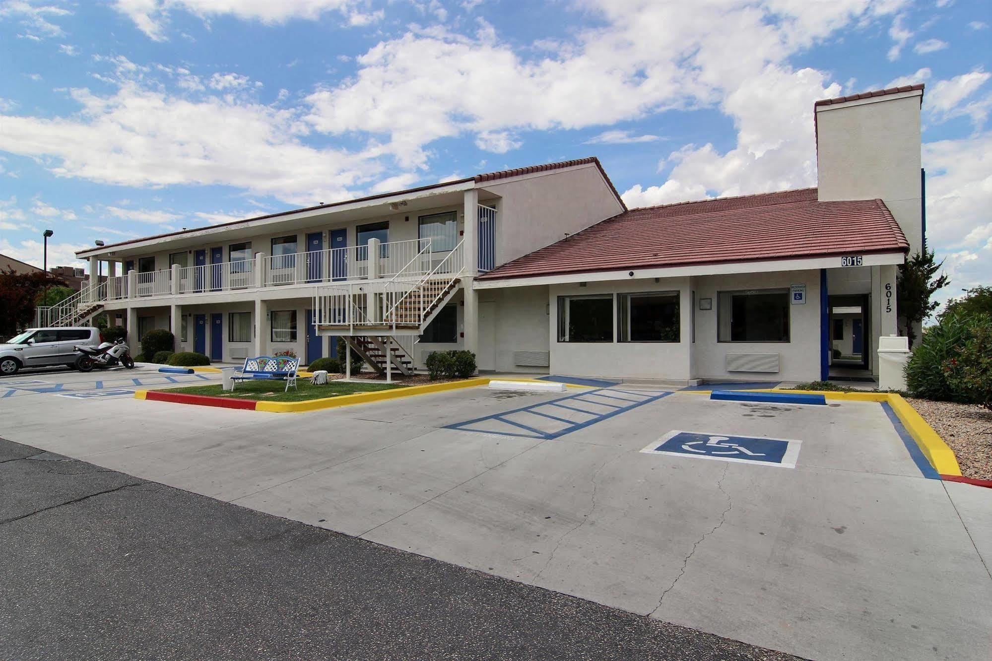 Economy Inn Albuquerque Exterior photo